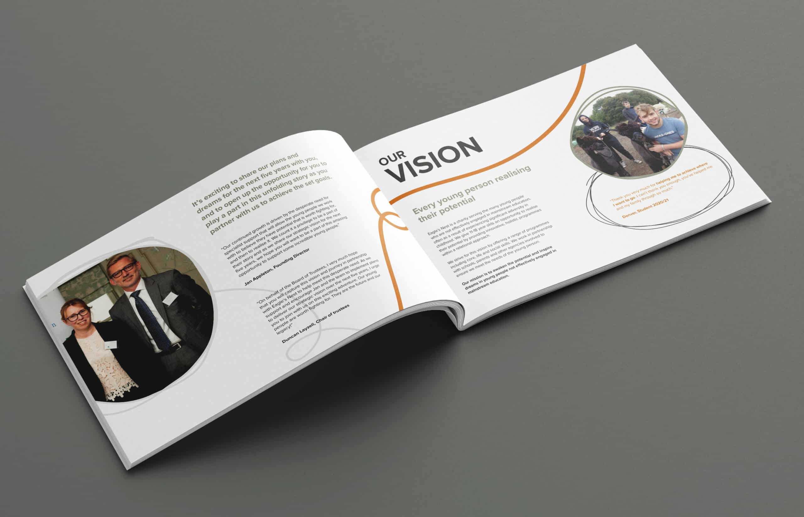 en_brochure_vis_2